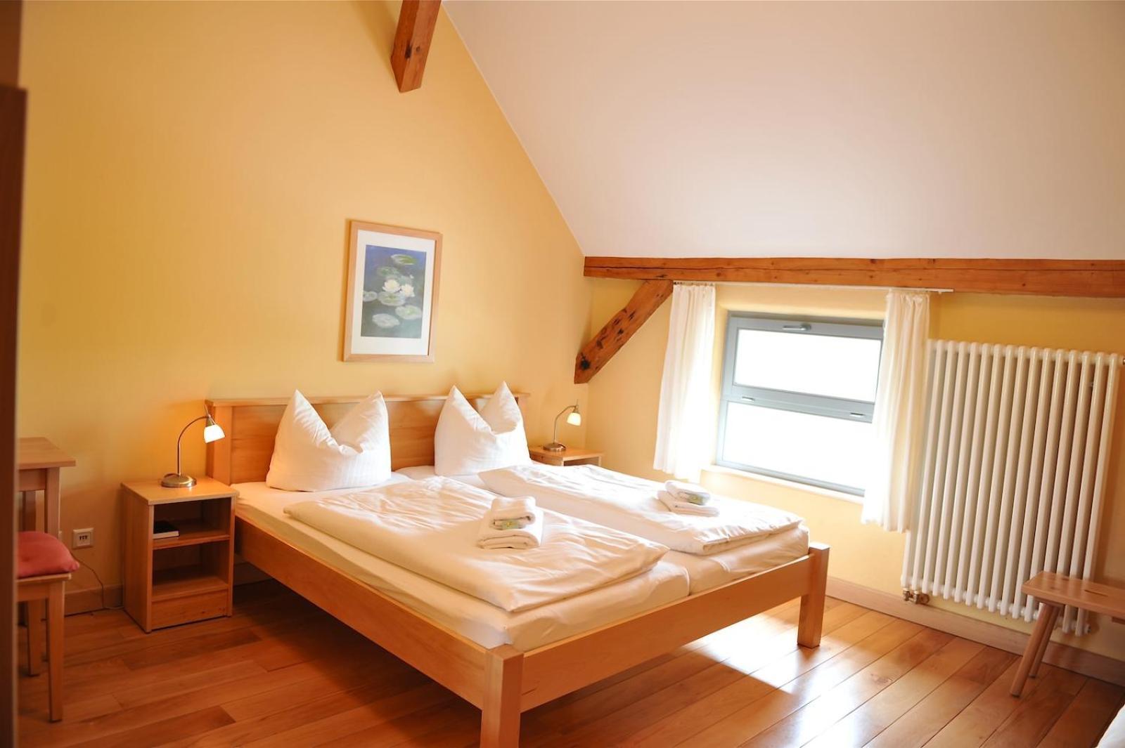 Biohotel Stiftsgut Wilhelmsgluecksbrunn Creuzburg Exterior photo
